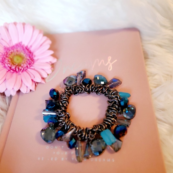 Beautiful Blue Bracelet - Picture 2 of 2